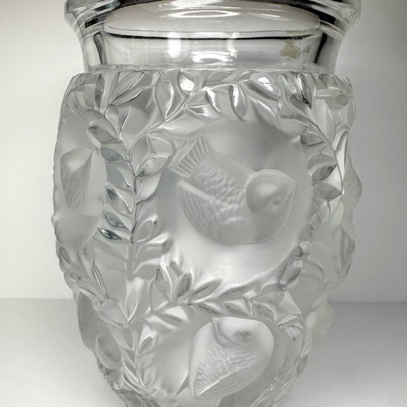 Lalique Crystal Bagatelle Vase etched hallmark 7" x 5" Mint - Picture 1 of 9